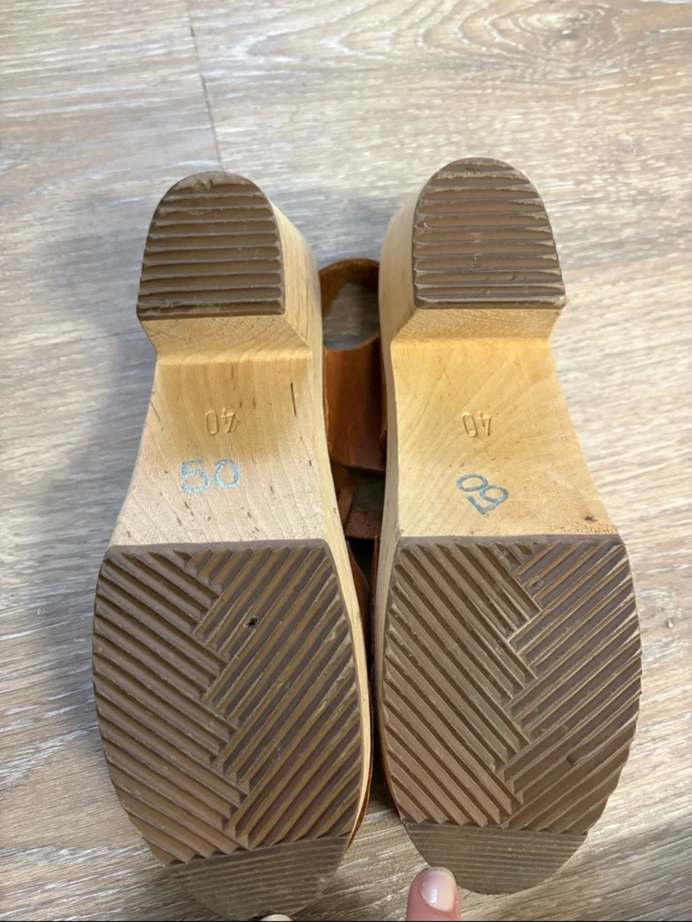 Lotta’s wood clogs from Sweden - Picture 5 of 7